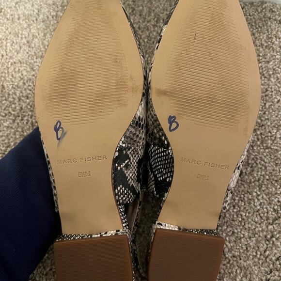 Marc Fisher Ansli Snakeskin Sling Back Flat Mules 5.5 - Picture 6 of 7